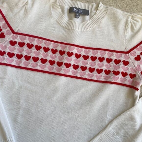 Sweater    - Picture 3 of 4